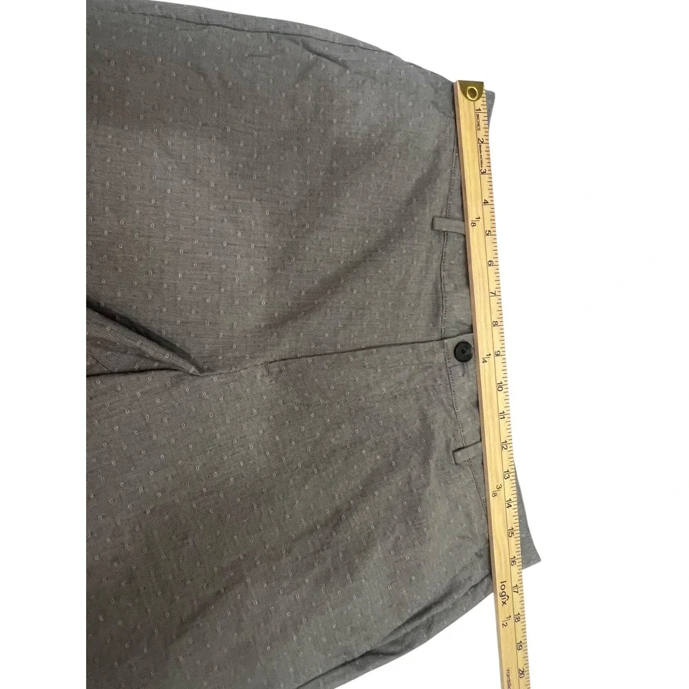 Calvin Klein Mens Gray Flat Front Micro Dot Casual Chino Shorts Size 33